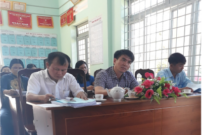 Đại Hội Chi Bộ Trường Nguyễn Thị Minh Khai